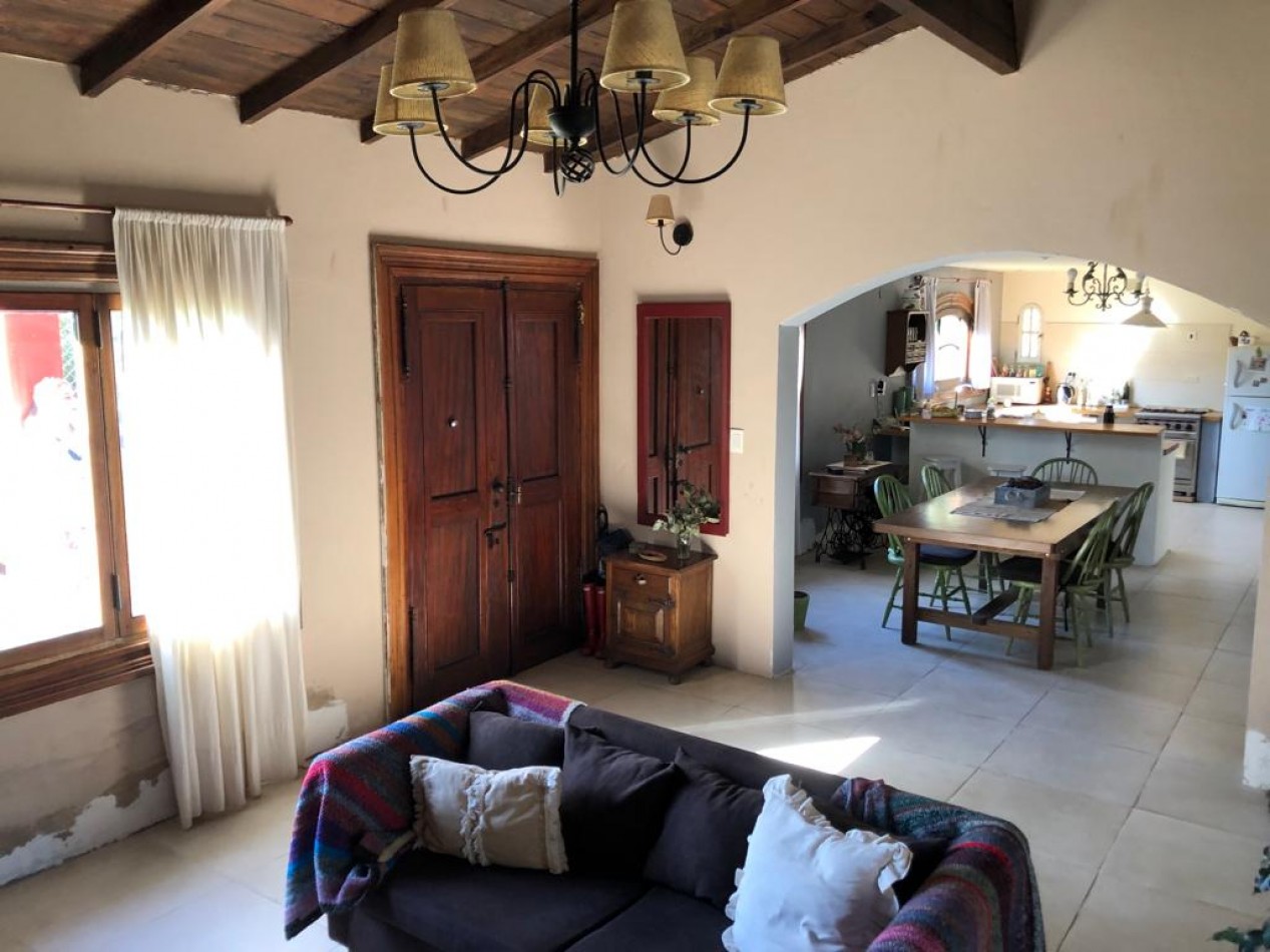 CHALET 3 AMB. BARRIO EL SOSIEGO