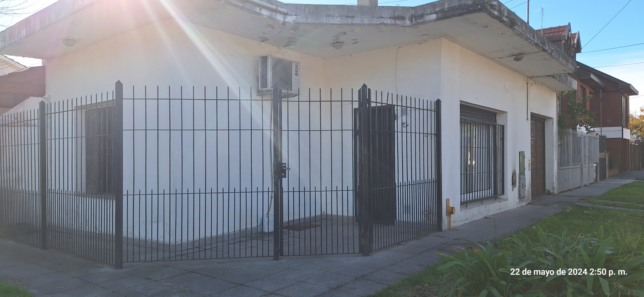 CASA 3 AMB + DEPARTAMENTO 2 AMB PARQUE LURO