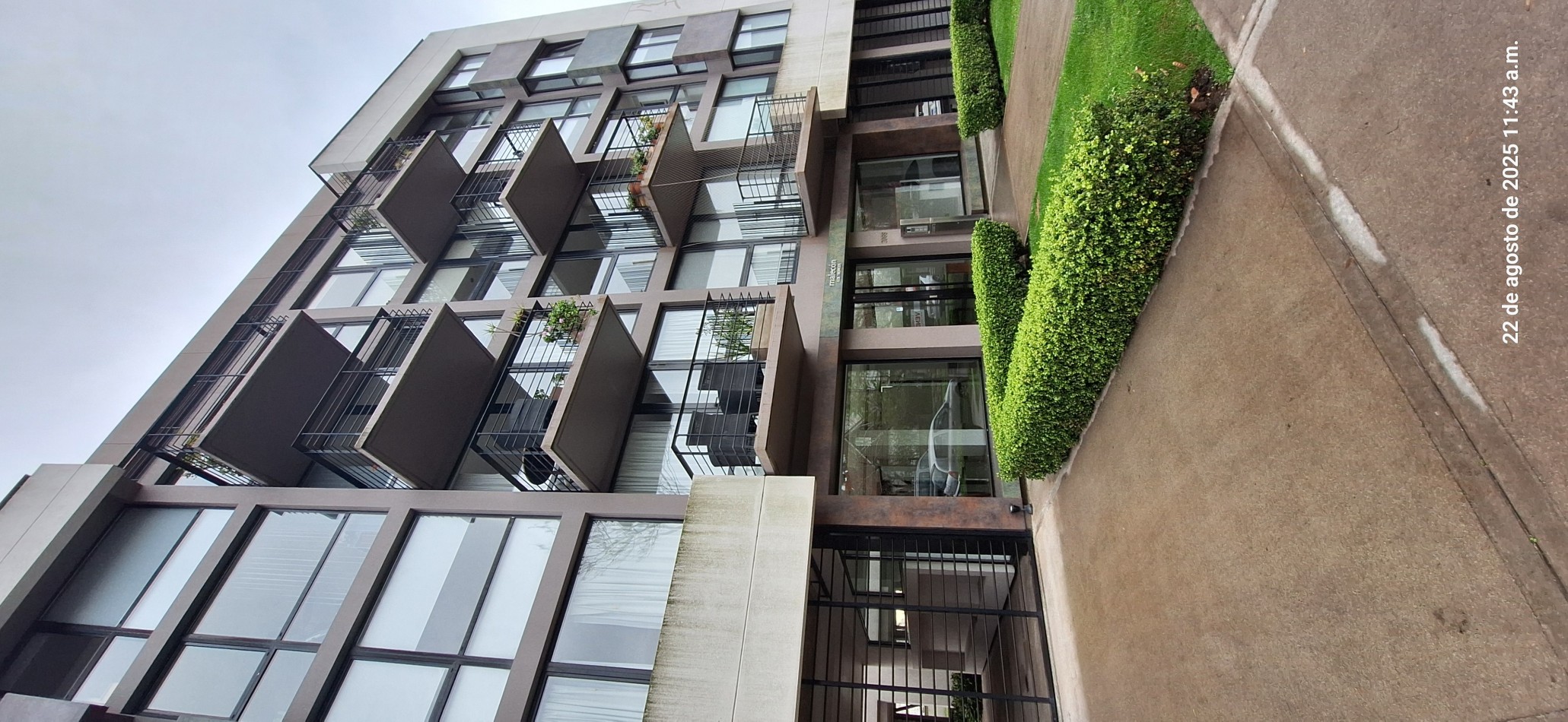 SEMIPISO 4 AMBIENTES-BARRIO PRIMERA JUNTA