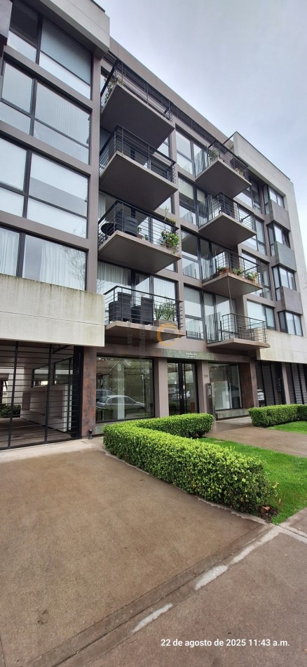 SEMIPISO 4 AMBIENTES-BARRIO PRIMERA JUNTA