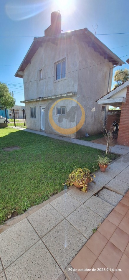 CASA 2 VIVIENDAS BARRIO 9 DE JULIO