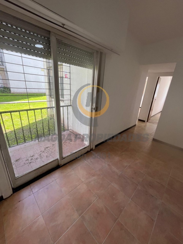 VENTA DEPTO   P.B. 4 AMBIENTES