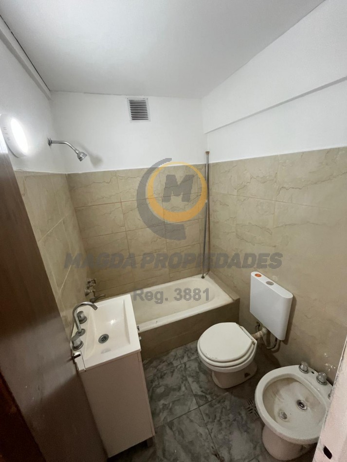 VENTA DEPTO   P.B. 4 AMBIENTES