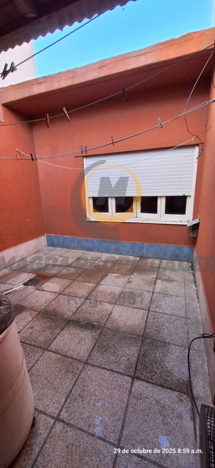 CASA 2 VIVIENDAS BARRIO 9 DE JULIO