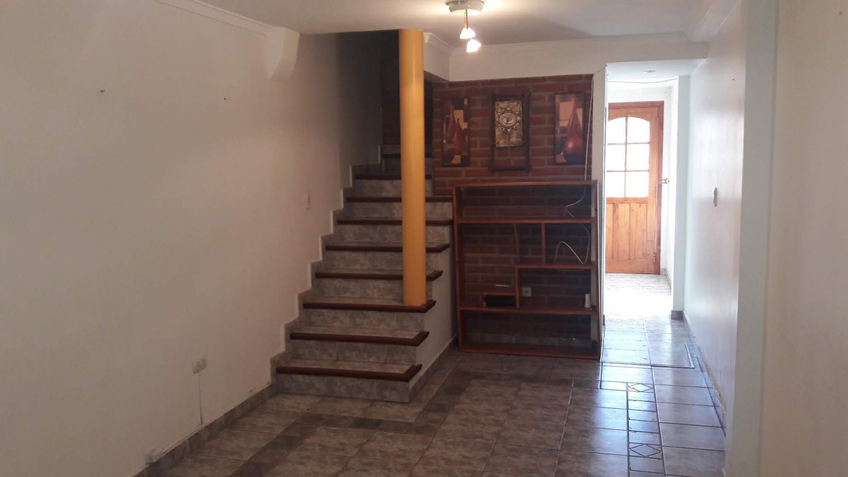 CHALET 3 AMB. Y DEPARTAMENTO BARRIO LOS ANDES
