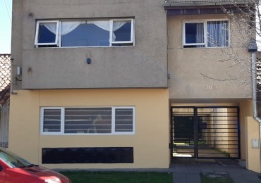 DEPARTAMENTO CON COCHERA SIN GASTOS -P.B.-