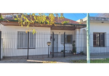 CASA 3 AMB + DEPARTAMENTO 2 AMB PARQUE LURO